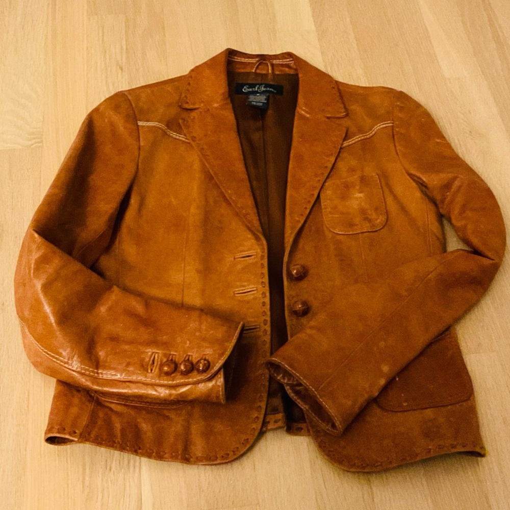 Earl Jean 100% genuine leather blazer jacket.